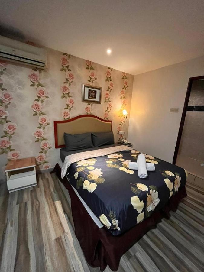 Mr Hotel Nusa Bestari Skudai Eksteriør bilde