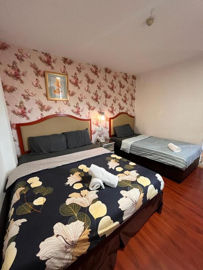 Mr Hotel Nusa Bestari Skudai Eksteriør bilde