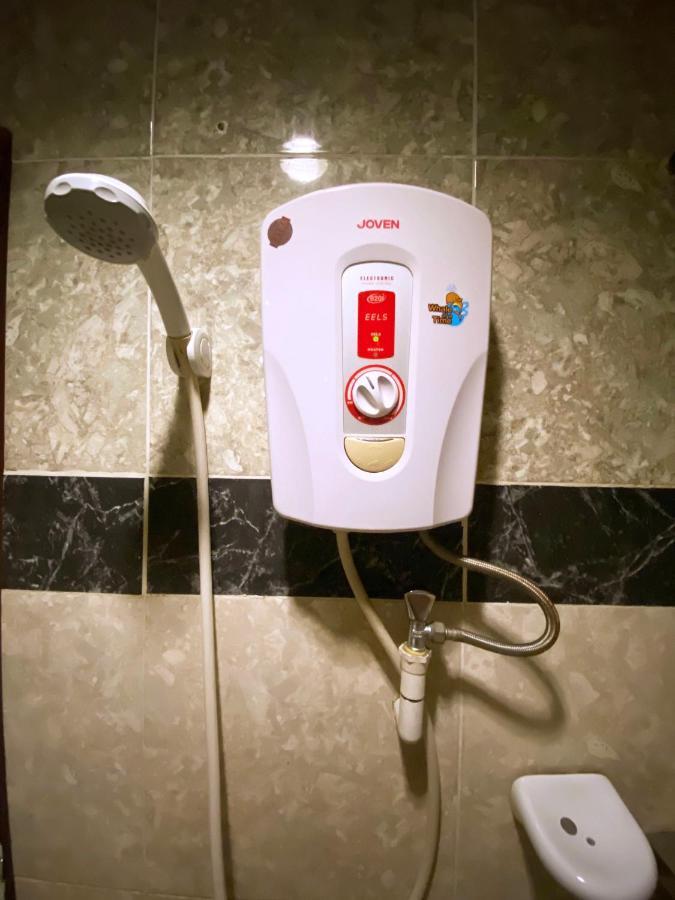 Mr Hotel Nusa Bestari Skudai Eksteriør bilde
