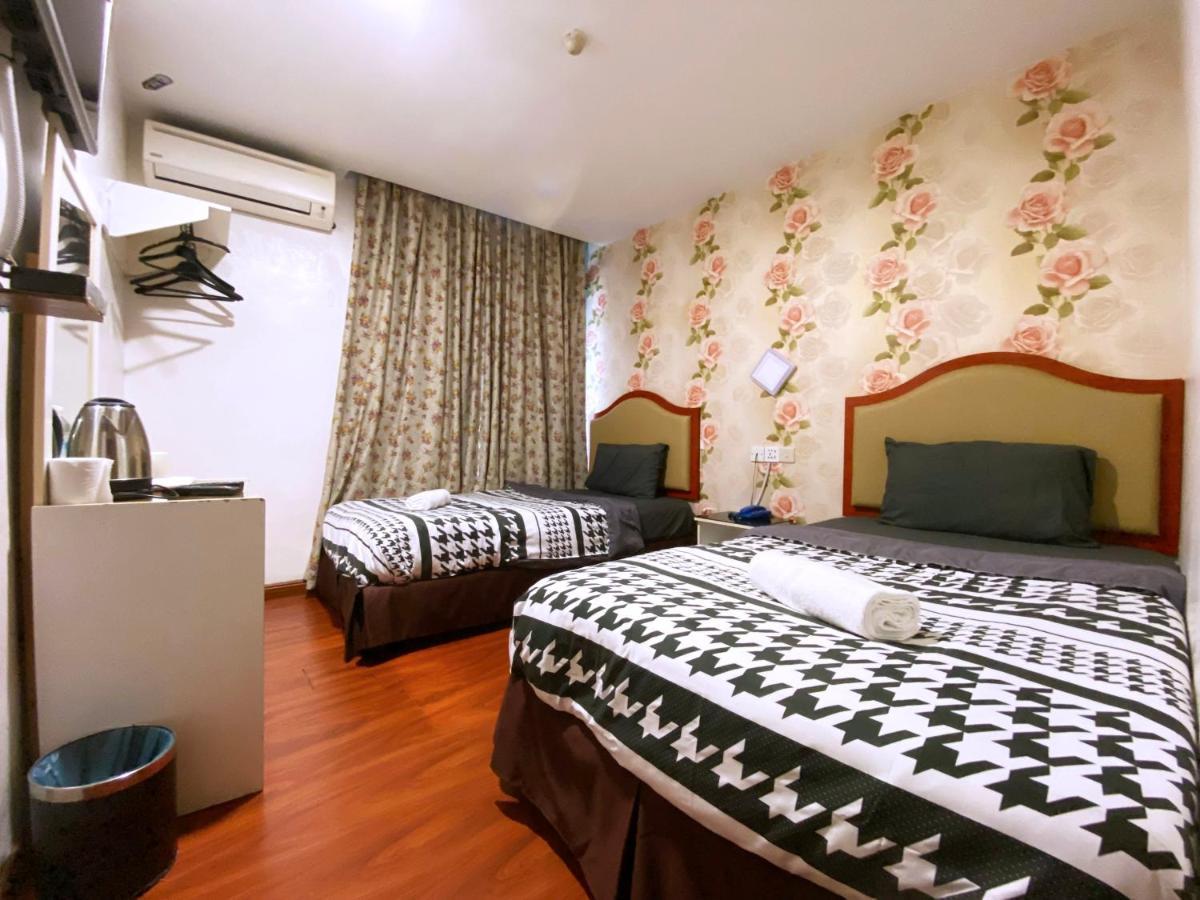 Mr Hotel Nusa Bestari Skudai Eksteriør bilde