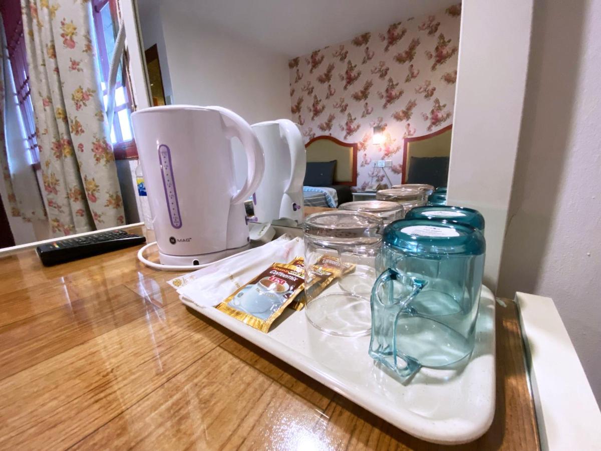 Mr Hotel Nusa Bestari Skudai Eksteriør bilde